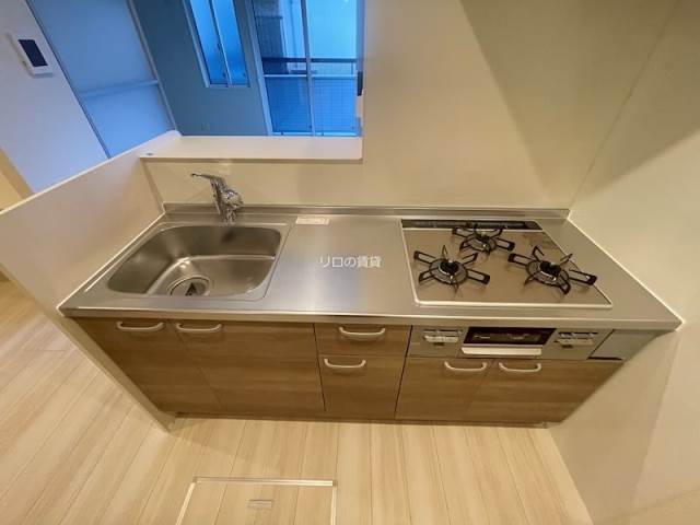 キッチン　同型イメージ写真