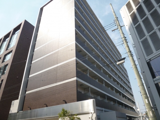 建物外観　オートロック・モニター付きインターホ完備です♪