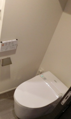 トイレ　ゆったりとした空間のトイレです