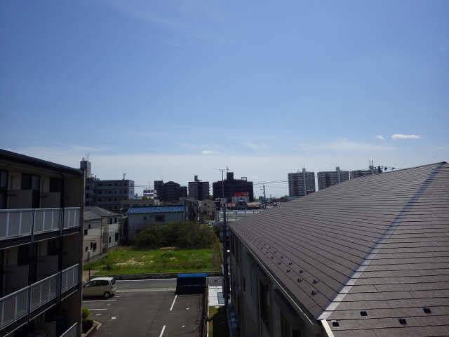 眺望　最上階で見晴らしもサイコーです