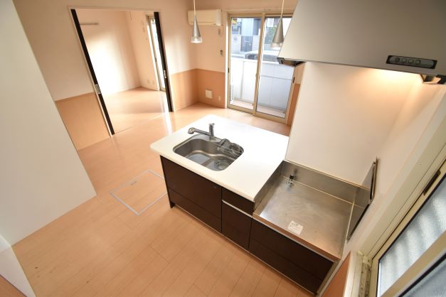 ＪＲ高崎線 熊谷駅 徒歩15分 2階建 築15年のキッチン写真