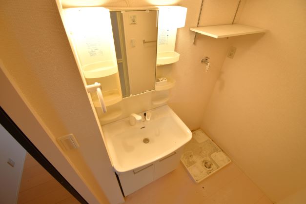 ＪＲ高崎線 熊谷駅 徒歩15分 2階建 築15年の内装写真