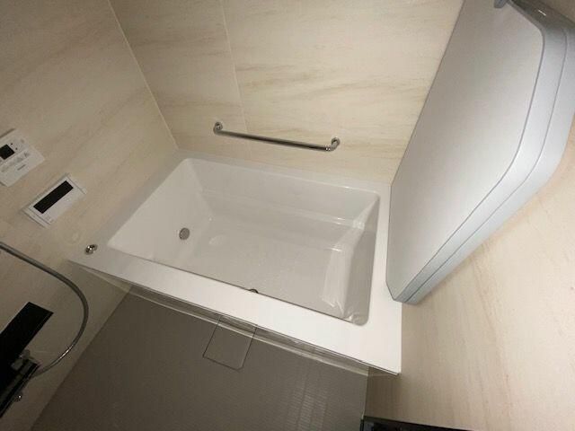 バス・シャワールーム　お風呂で日々の疲れを落としましょう