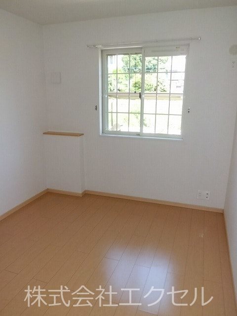 その他部屋・スペース　フローリングの室内です。