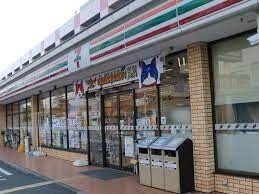 コンビニ　セブンイレブン大阪中央卸売市場西口店（コンビニ）まで497m
