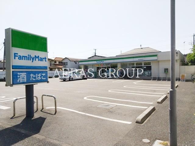 コンビニ　ファミリーマート 調布武蔵境通り店（コンビニ）まで575m