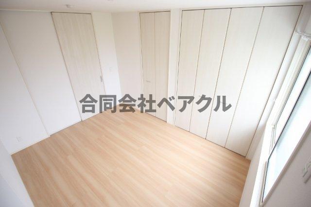 その他部屋・スペース　落ち着いて過ごせるお部屋なので、寝室にいかがでしょうか