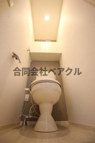 トイレ　落ち着いたトイレです