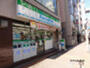コンビニ　ファミリーマート 神田岩本町一丁目店（コンビニ）まで146m