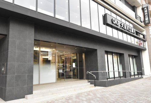 銀行　大垣共立銀行本山支店（銀行）まで371m