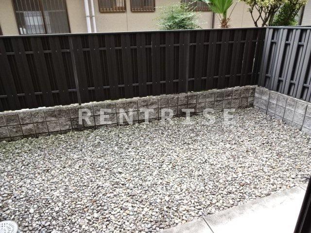 庭　専用庭