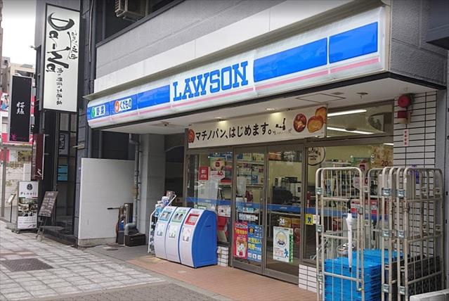 コンビニ　ローソン（コンビニ）まで350m