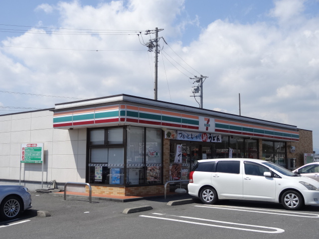 コンビニ　セブンイレブン 菊川加茂店（コンビニ）まで622m