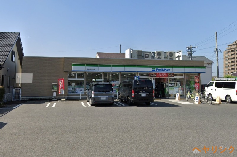 コンビニ　ファミリーマート北名古屋清水店（コンビニ）まで277m
