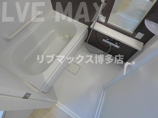 バス・シャワールーム　お洒落なお風呂で疲れがとれます☆