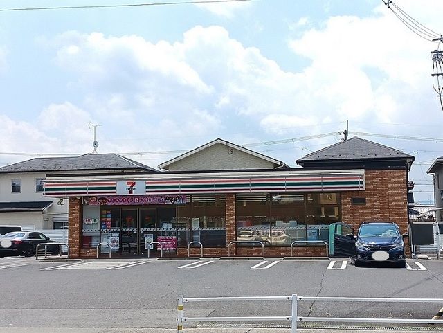 コンビニ　セブンイレブン草津野路老上店（コンビニ）まで100m