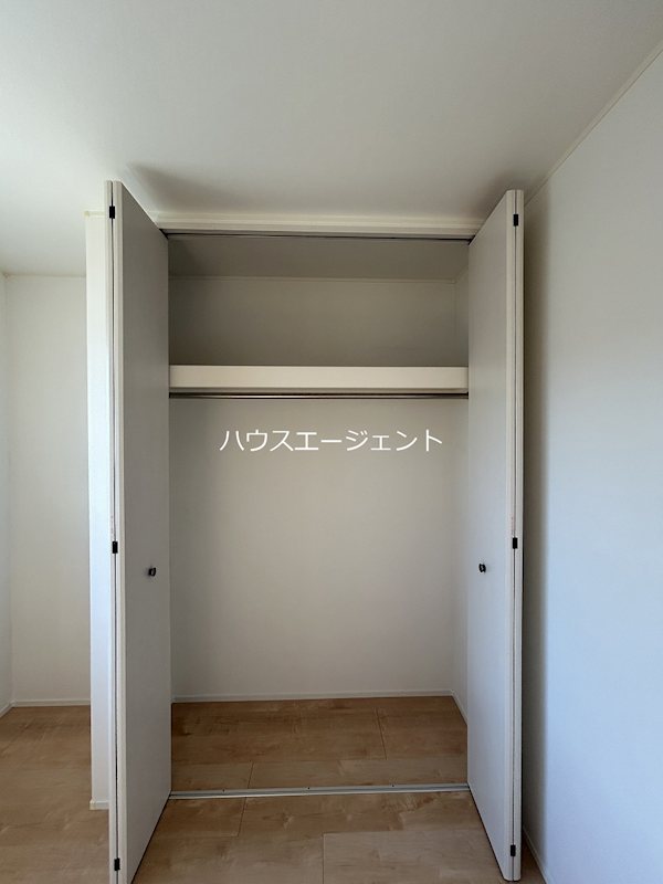 収納　収納たっぷり入ります。