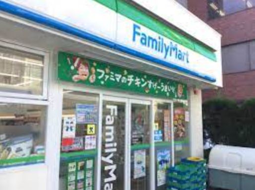 コンビニ　ファミリーマート墨田亀沢二丁目店（コンビニ）まで162m