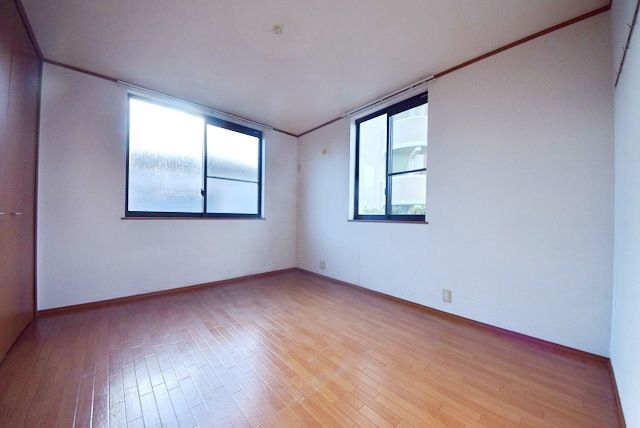 その他部屋・スペース　★★二面採光の明るいお部屋★★