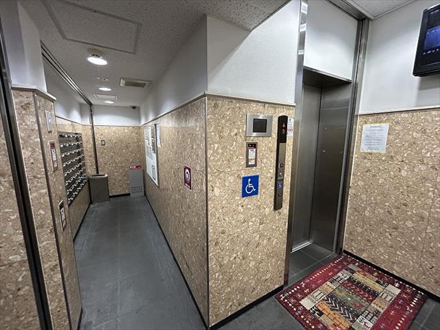 ロビー