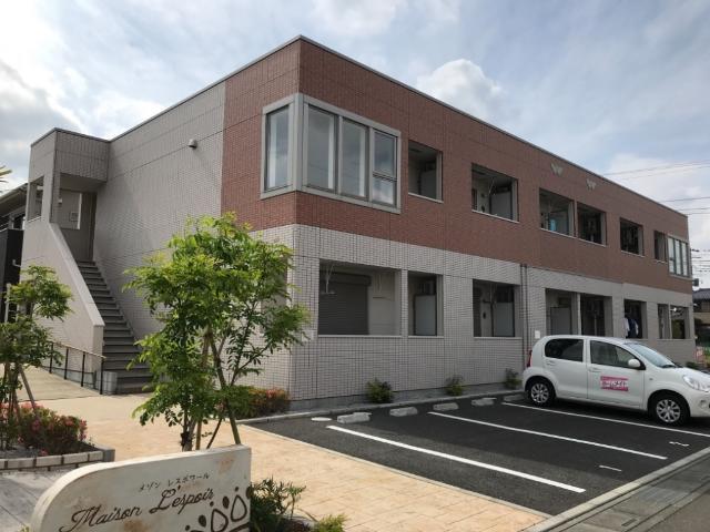 建物外観　外観写真（昼）