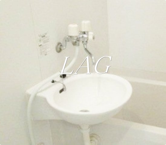 洗面設備　洗面台です。