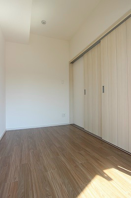 その他部屋・スペース　ベットを置いても、十分な広さです。