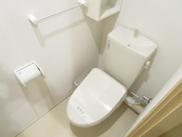トイレ　ウォシュレット
