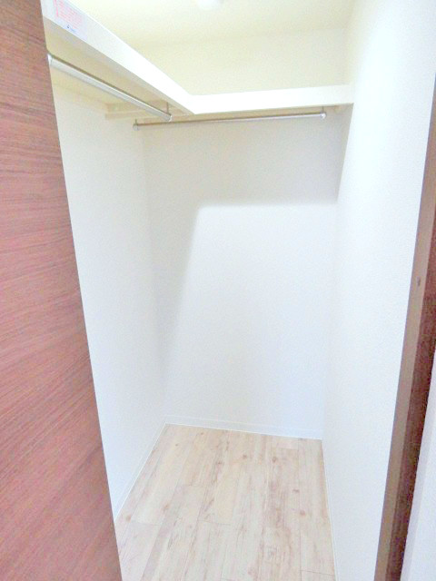 収納　ウォークインクローゼットです♪