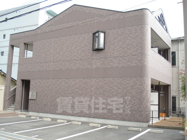建物外観　外観写真（昼）
