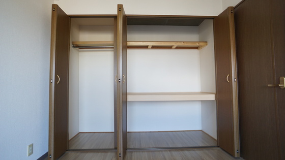 収納　クローゼット