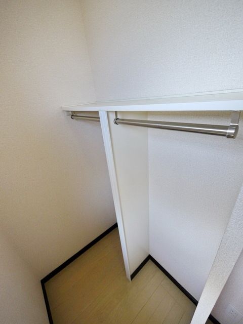 収納　ウォークインクローゼット