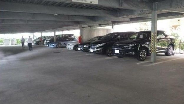 駐車場　☆駐車場☆