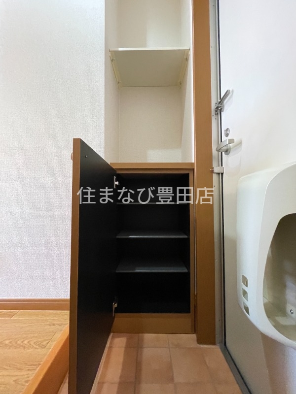玄関　同型タイプ