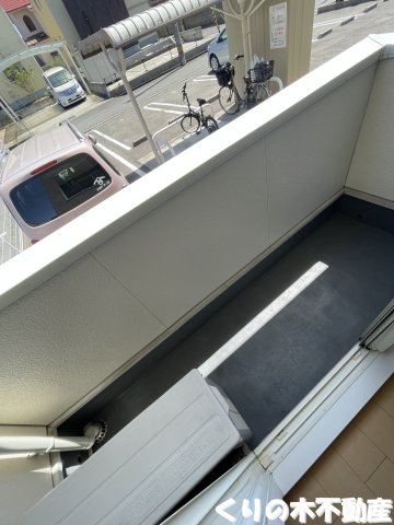 バルコニー　反転タイプのお部屋です（現況を優先します）