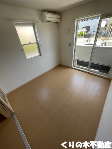 居室・リビング　反転タイプのお部屋です（現況を優先します）