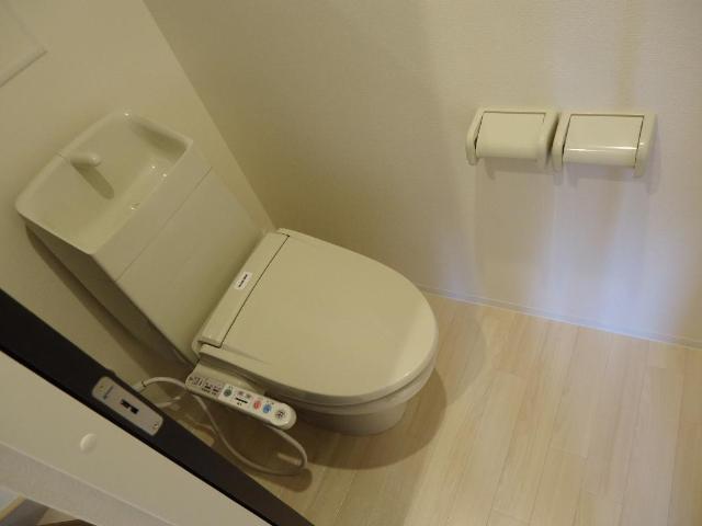 トイレ　トイレ