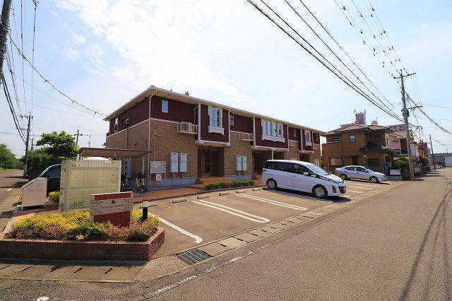 建物外観　建物外観