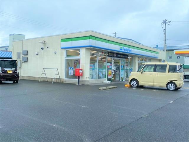 コンビニ　ファミリーマート鳥取鉄工センター店（コンビニ）まで1339m