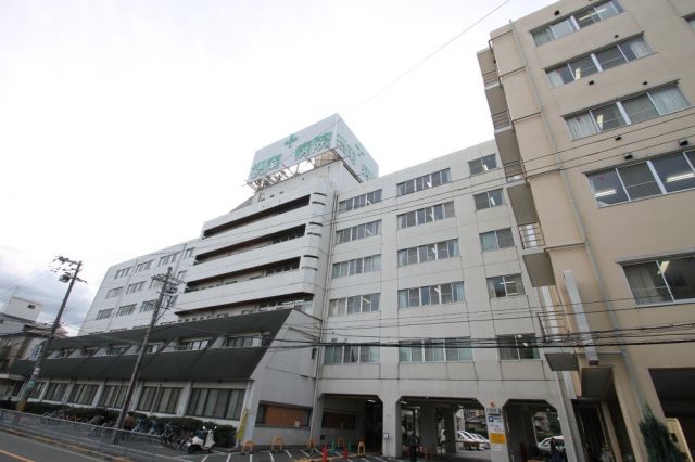病院　摂南総合病院（病院）まで879m