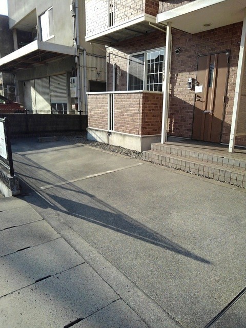 駐車場　駐車場