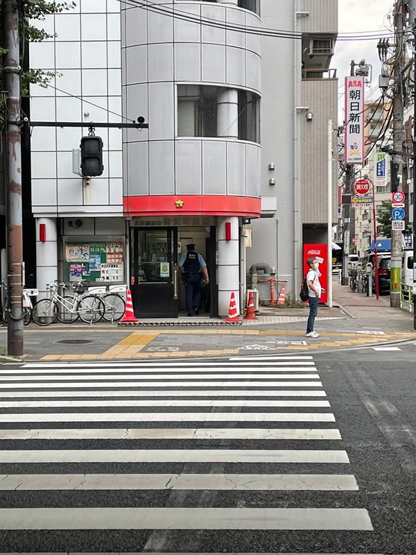 警察署・交番　上野警察署 御徒町交番（警察署・交番）まで752m