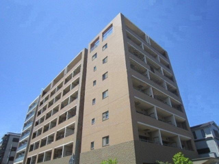 建物外観　オートロック付きで安心です♪