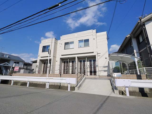 建物外観　キレイな外観です。