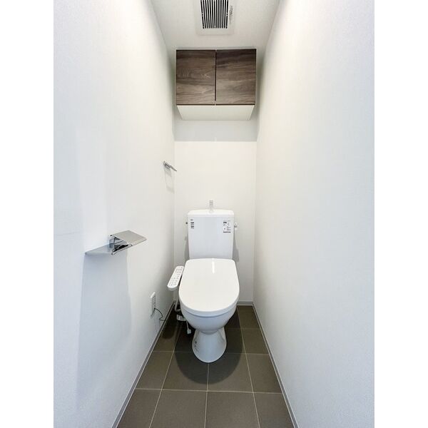 トイレ　落ち着いたトイレです
