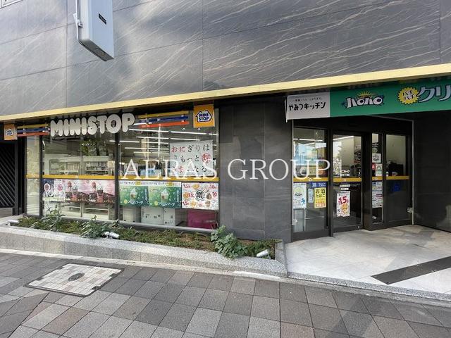 コンビニ　ミニストップ 新川１丁目店（コンビニ）まで140m