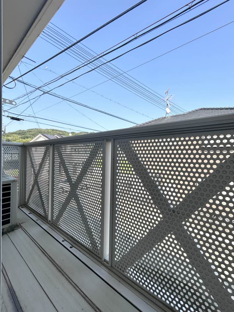 バルコニー　※別のお部屋の写真です