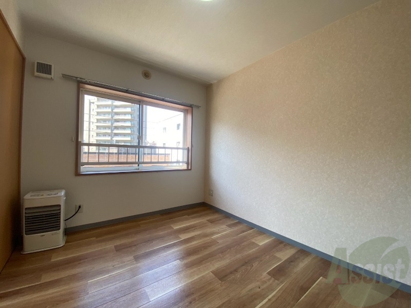 居室・リビング　広くてキレイなお部屋が広がっていて、充実した生活が送れそう。