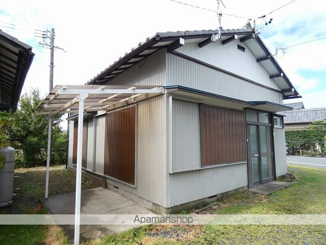 芳川町貸家の外観写真