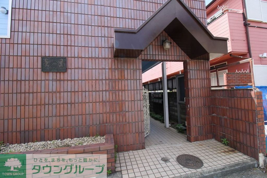 エントランス　エントランス